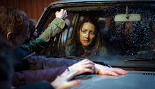 Grimm (S2 E22)