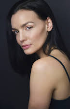 Jennifer Damiano som 