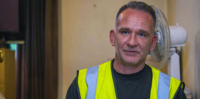 1:00 PM: Filthy Britain SOS (S1 E12) (S1) | 5 Star | 12/13 2025