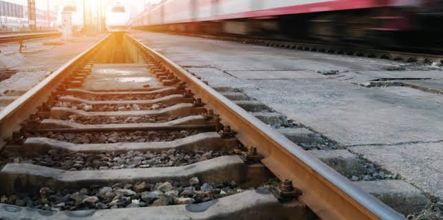 4:00 PM: How It's Made (S15 E3) (S15) | Discovery Channel | 3/24 2026