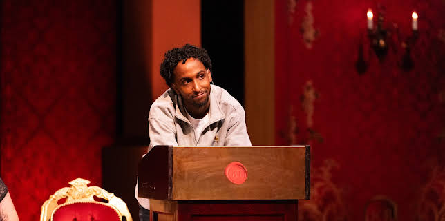 23:30: Kongen befaler (S9 E3) (S9) | TVNorge | 11/19 2025