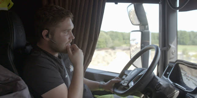 19:00: Svenska Truckers (S2 E3) (S2) | TV10 | 1/12 2026