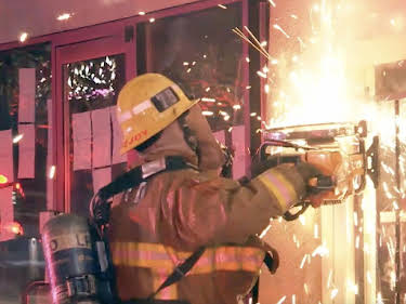 04:40: Alarmstufe L.A.: Die Ersten am Einsatzort | Kabel Eins Doku | 8/23 2026