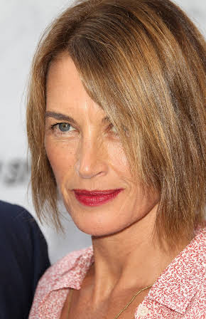 Amanda Pays as 