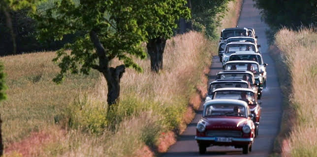 12:15: Kultauto Wartburg: Von Zweitaktduft und Schrauberlust | Tagesschau 24 | 12/14 2025