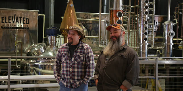 06:25: Moonshiners (S11 E2) (S11) | Discovery Channel | 12/15 2025