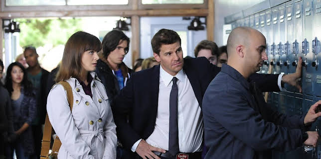 07:30: Bones (S6 E8) (S6) | Viasat Series | 12/17 2025