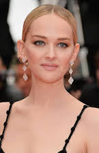 Jess Weixler as 