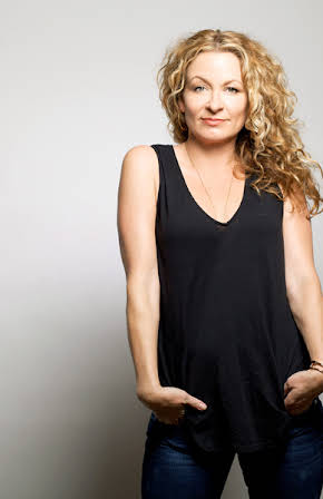 Sarah Colonna as 