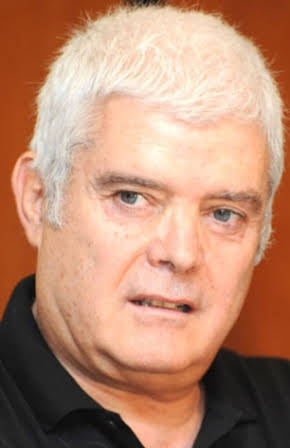 Stefano Maria Mioni as Barlok, Red Sonja's Brother 
  
  
  (as Stefano Mioni)