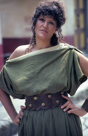 Francesca Romana Coluzzi as Red Sonja's Mother