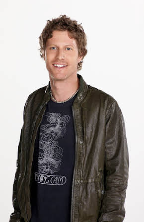 Eric Sheffer Stevens as 