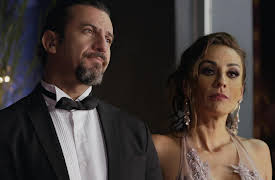 Julia vs. Julia season-1: Julia vs. Julia Capítulo 10