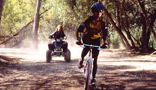 Pacific Blue (S2 E10)