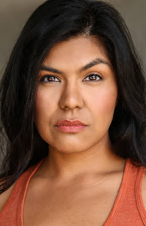 Laura Vallejo as Maria