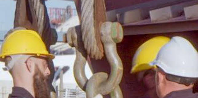 05:38: Control de puertos: Episodio 1 | Discovery Max | 3/23 2026