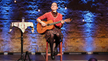 00:30: Martina Schwarzmann - Live auf der Bühne | BR Fernsehen | 10/14 2026