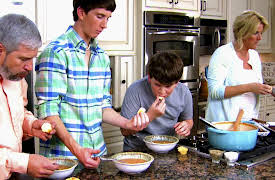 Trisha's Southern Kitchen: Daddy's Famous Stew