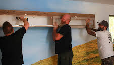 Animal Cribs (S1 E8)