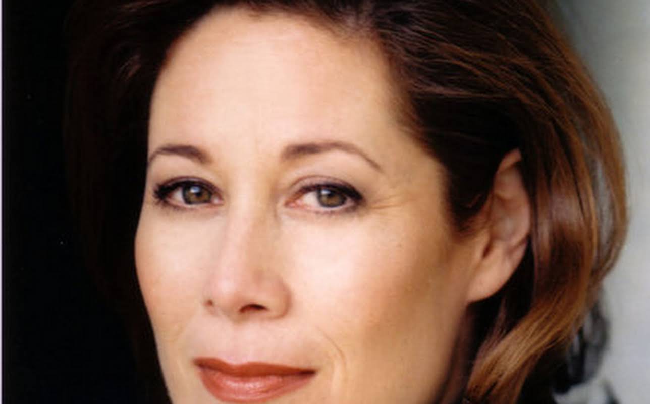 Julie Khaner
