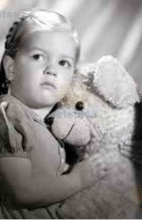 María Eugenia Llamas as 