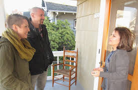 House Hunters: Volume 4, Season 102: Seeking a Vintage Charmer in Portland, OR