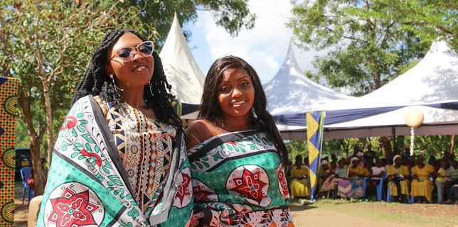 21:00: 90 Day Fiance UK (S2 E5) (S2) | TLC | 3/14 2026