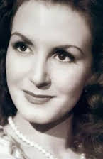 Marga López como Verónica Castillo Blanco