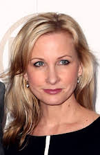 Michelle Schumacher som Director