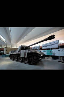 13:10: Nazi Megaestructuras: La guerra en Rusia: La batalla de Kursk | National Geographic | 3/30 2026