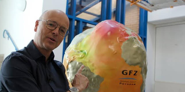 18:45: SMS - Schwanke meets Science | ARD Alpha | 11/16 2025