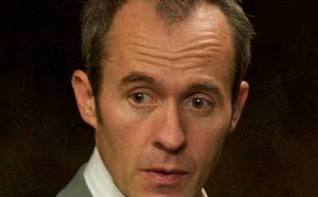 Stephen Dillane