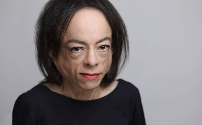 Liz Carr