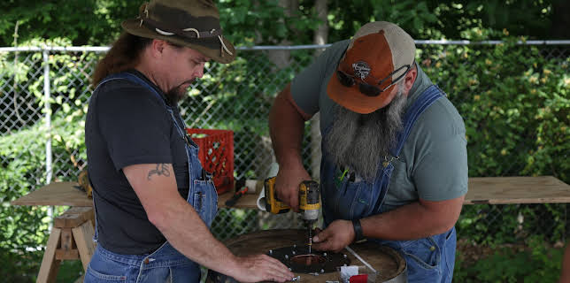06:25: Moonshiners (S11 E3) (S11) | Discovery Channel | 12/16 2025