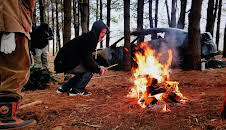 Murder Comes to Town (S5 E9)