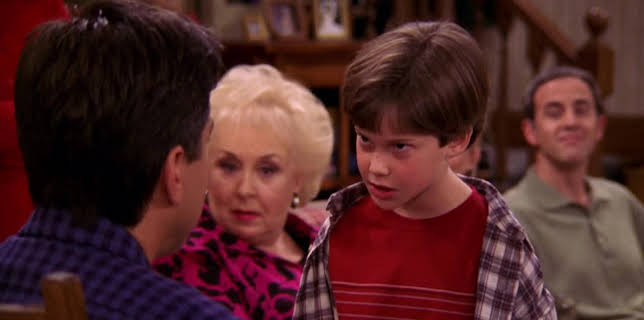 16:30: Alle elsker Raymond (S7 E8) (S7) | TV3 | 11/17 2025