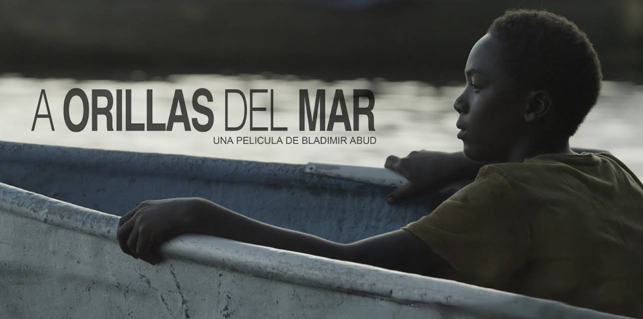 A Orillas del Mar (2016)