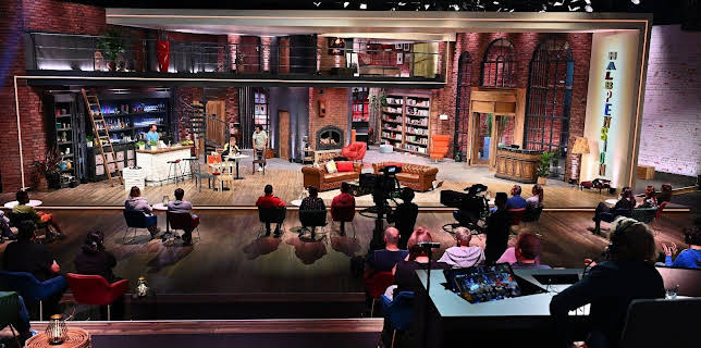 04:00: Halbpension mit Schmitz | Sat1 | 2/28 2026