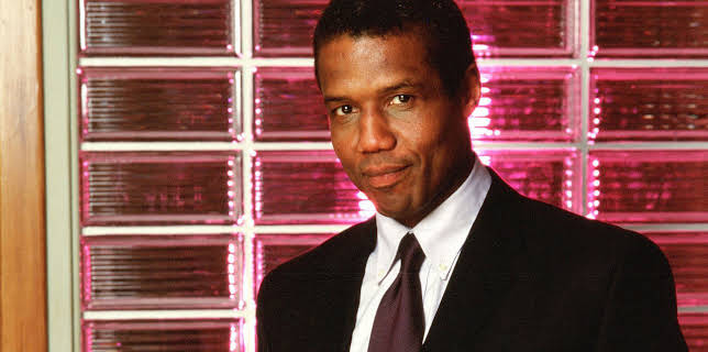 9:35 AM: Classic Holby City (S6 E5) (S6) | Drama | 2/9 2026