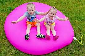 Gaby and Alex: Gaby and Alex's Giant Water Balloons!