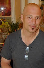 Howie Mandel as 