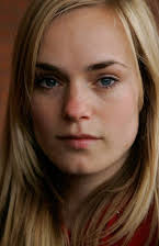 Laura Christensen som 