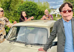 Celebrity Antiques Road Trip