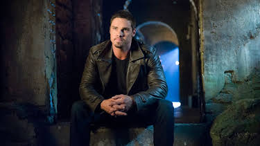 10:00 PM: Beauty and the Beast (S2 E15) (S2) | 5 USA | 10/2 2026