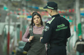 Miss Adrenaline: A Tale of Twins: Avsnitt 32