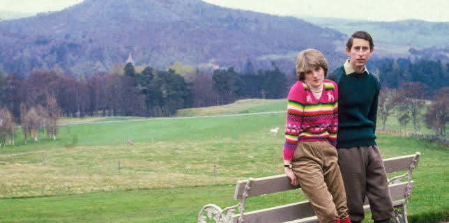 Secrets of the Royal Palaces