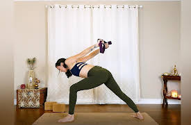 30 Day Yoga Power Up! For Strength and Confidence: Day 17 - Hurderler's Pose! Arm Balance Challenge
