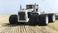 Tractor World (S1 E2)