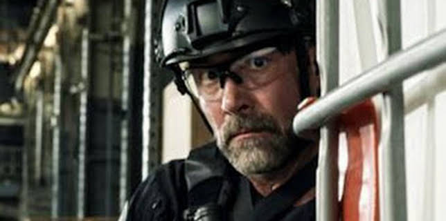 04:03: S.W.A.T.: Los hombres de Harrelson (T3): Ep.19 Antivicio | AXN | 2/13 2026