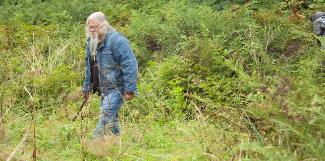 04:30: Alaskan Bush People (S3 E18) (S3) | Animal Planet | 1/12 2026